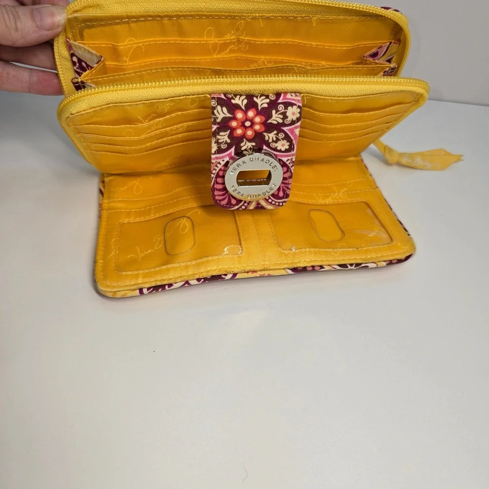 Vera Bradley Retired Yellow Purple Floral Accordion Zip Around Wallet Organizer‎